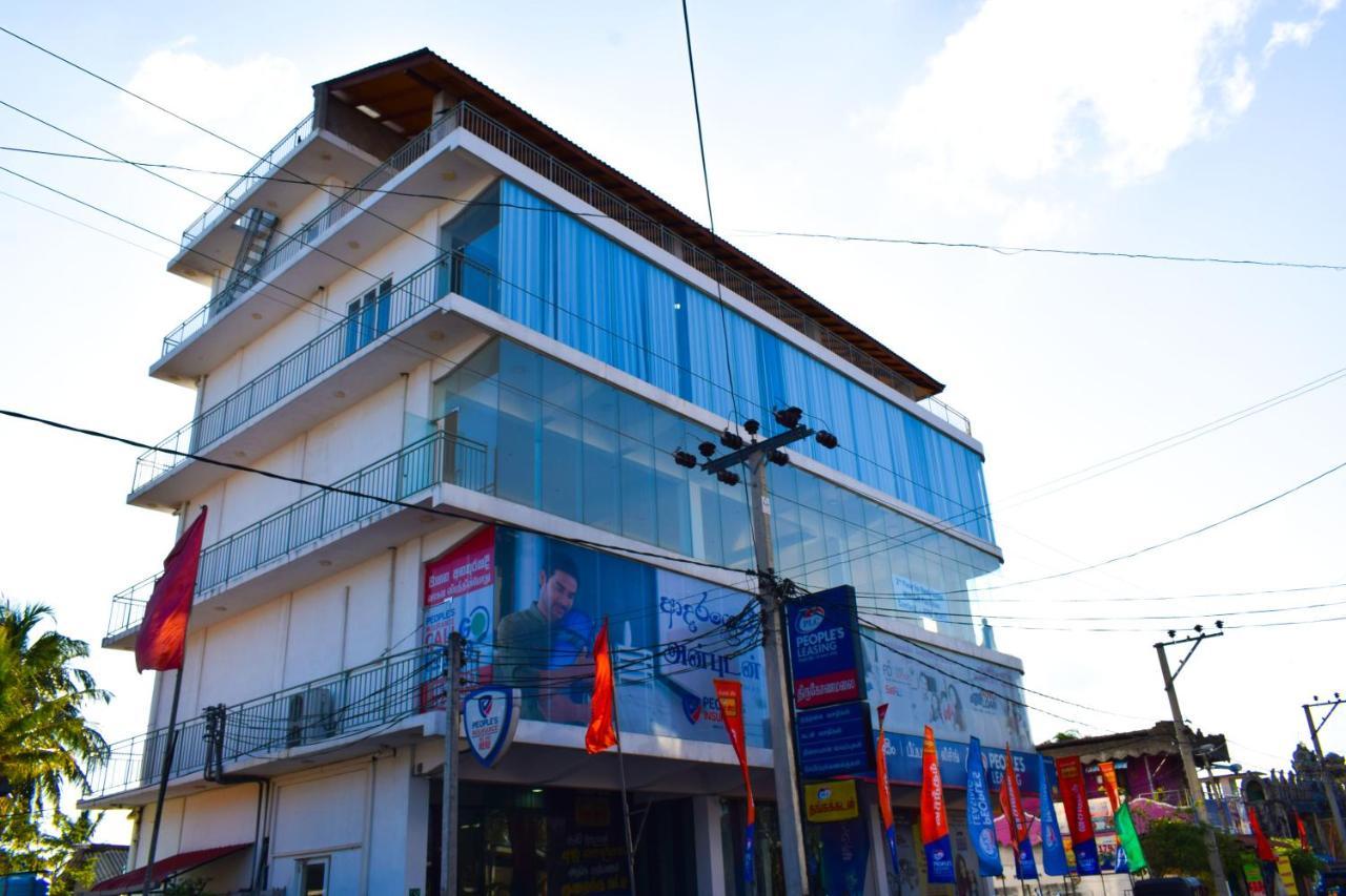 Catamaran6 Guest Inn Тринкомале Екстериор снимка